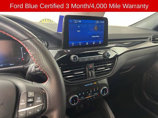 Certified 2025 Ford Escape ST-Line Select AWD/4WD image 3
