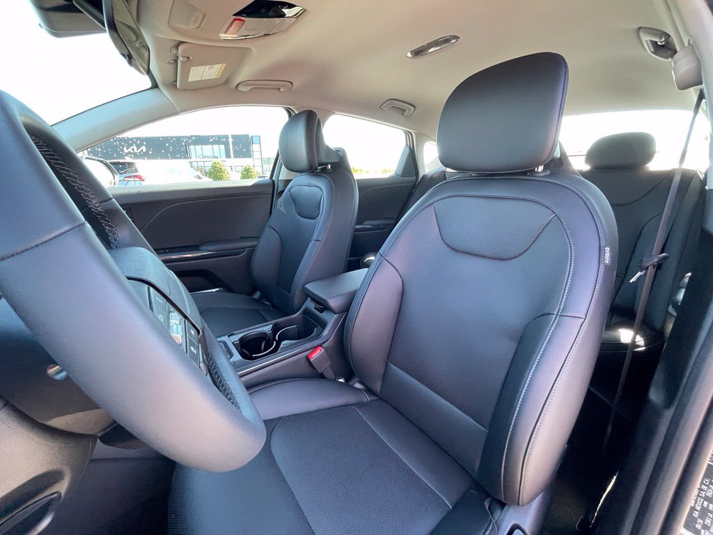 New 2026 Kia K4 EX FWD image 21