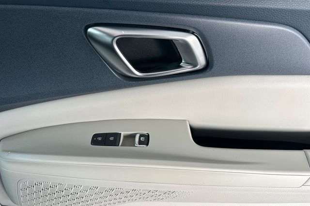 New 2026 Kia Carnival EX image 21