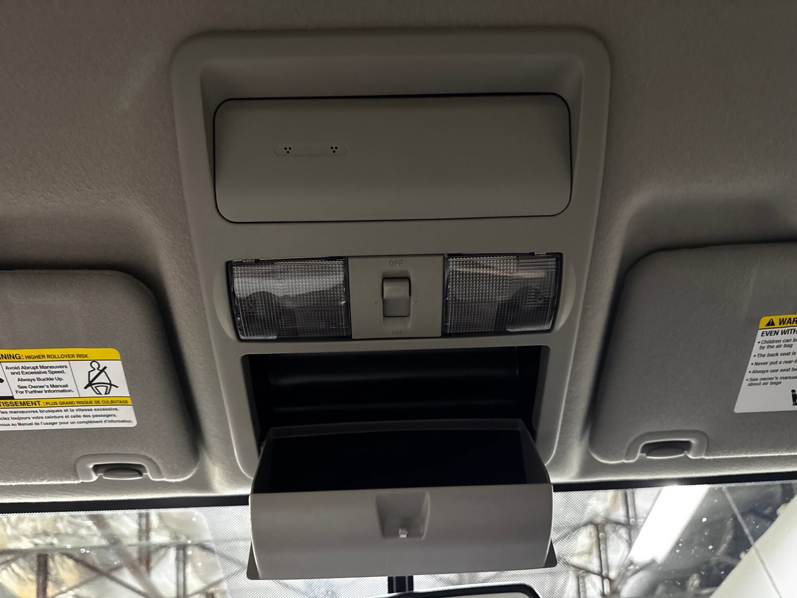 Used 2020 Nissan Frontier SV w/ Midnight Edition Floor Mats AWD/4WD image 27