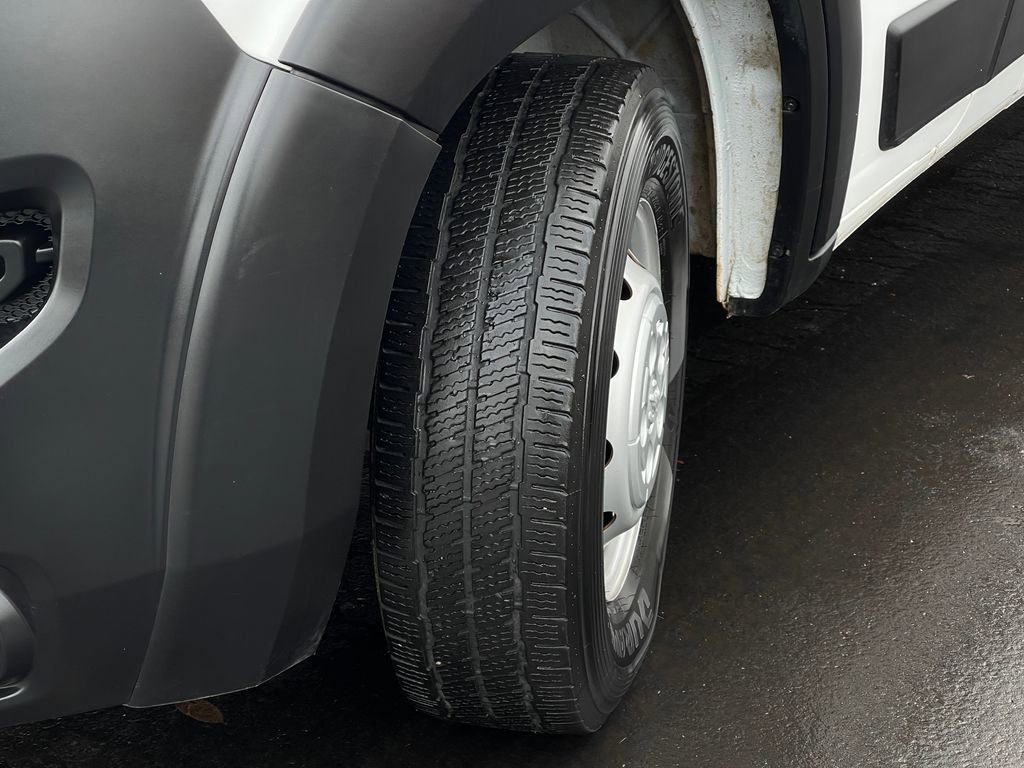 Used 2023 RAM ProMaster 2500 image 32