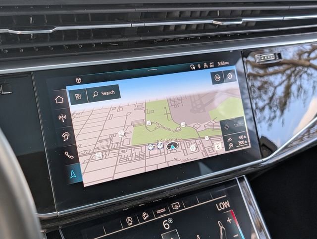 Used 2025 Audi Q7 3.0T Premium Plus AWD/4WD image 26