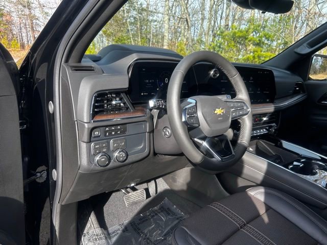 New 2026 Chevrolet Suburban High Country image 11