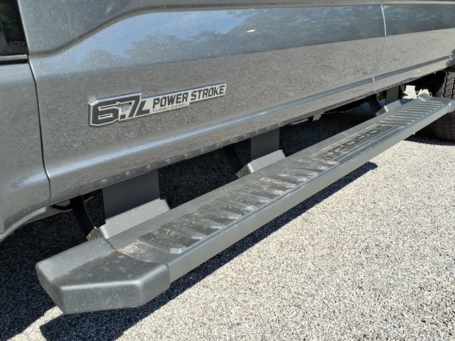 New 2026 Ford F250 XLT w/ XLT Premium Package AWD/4WD image 9