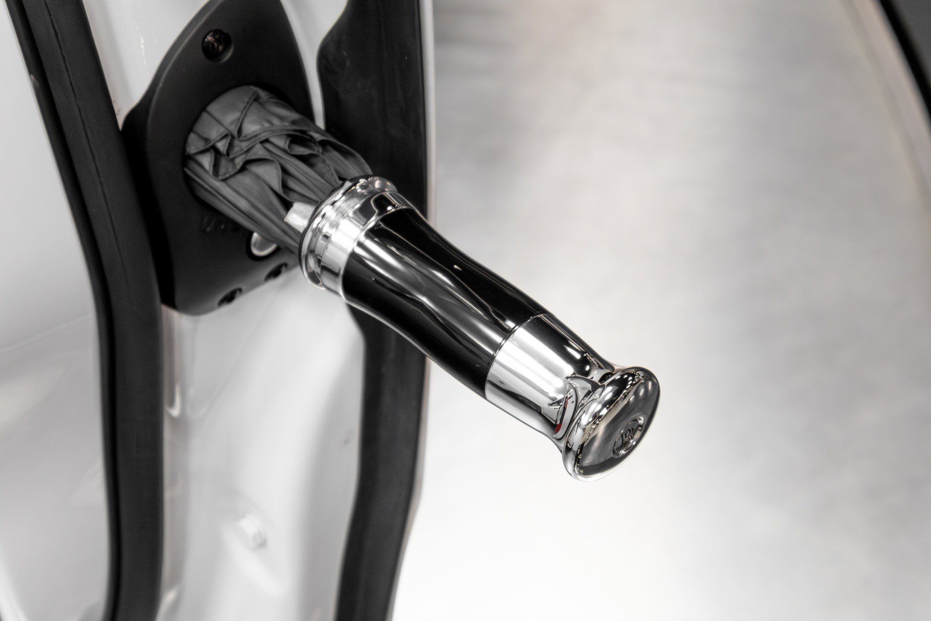 Used 2021 Rolls-Royce Cullinan Black Badge AWD/4WD image 46