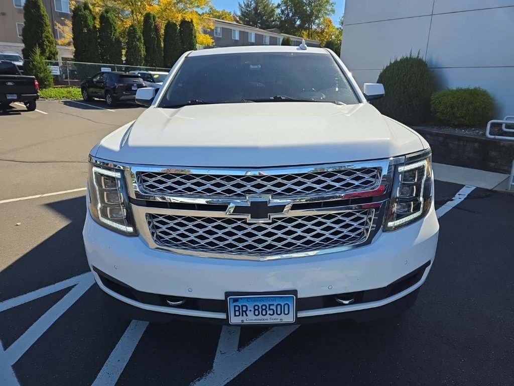 Used 2018 Chevrolet Suburban LT w/ LT Signature Package AWD/4WD image 9