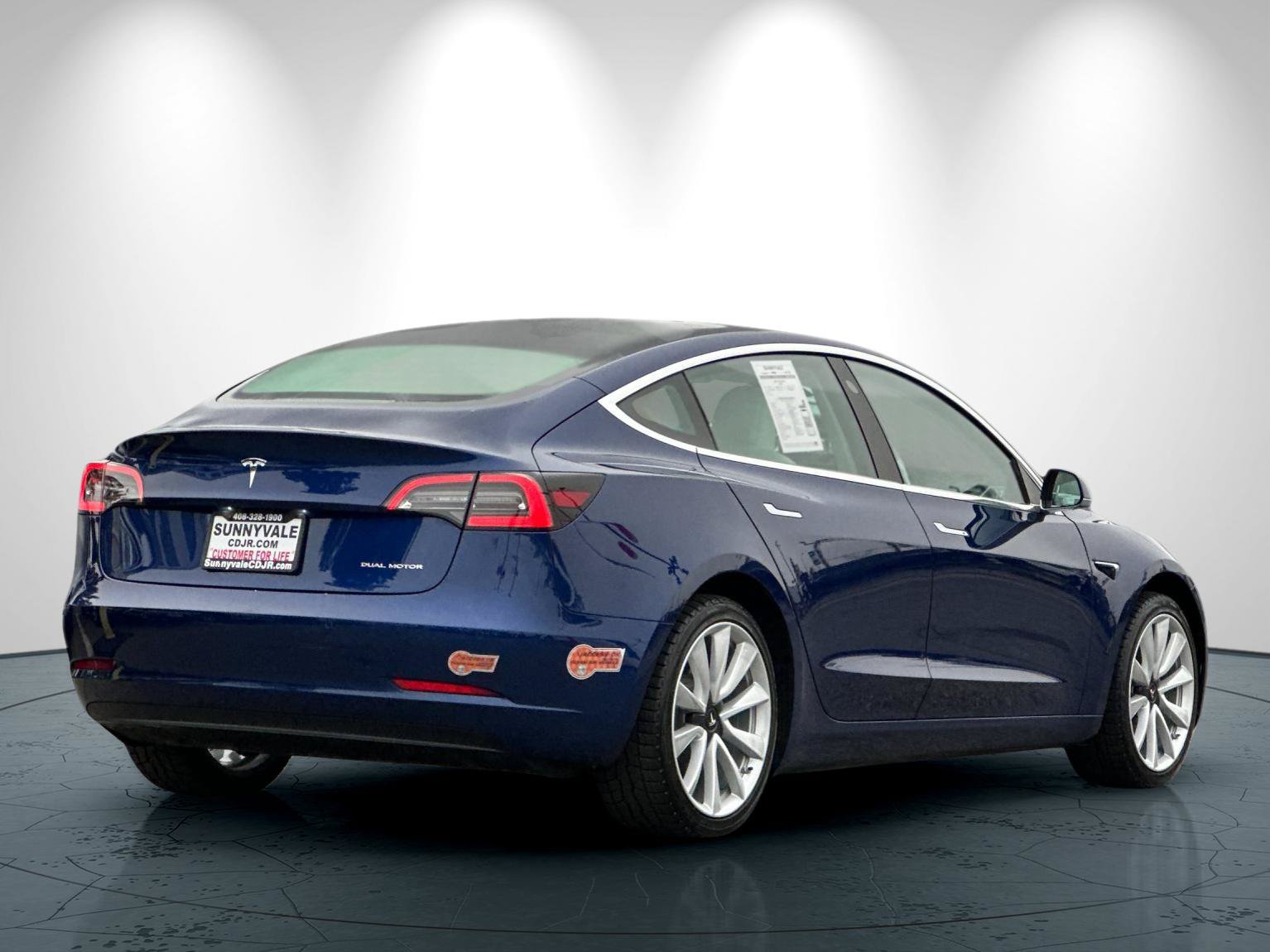 Used 2019 Tesla Model 3 Long Range AWD/4WD image 4