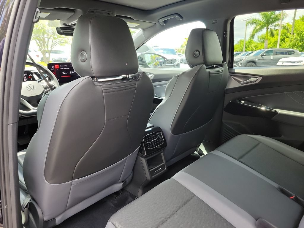 Certified 2023 Volkswagen ID.4 Pro S RWD image 12