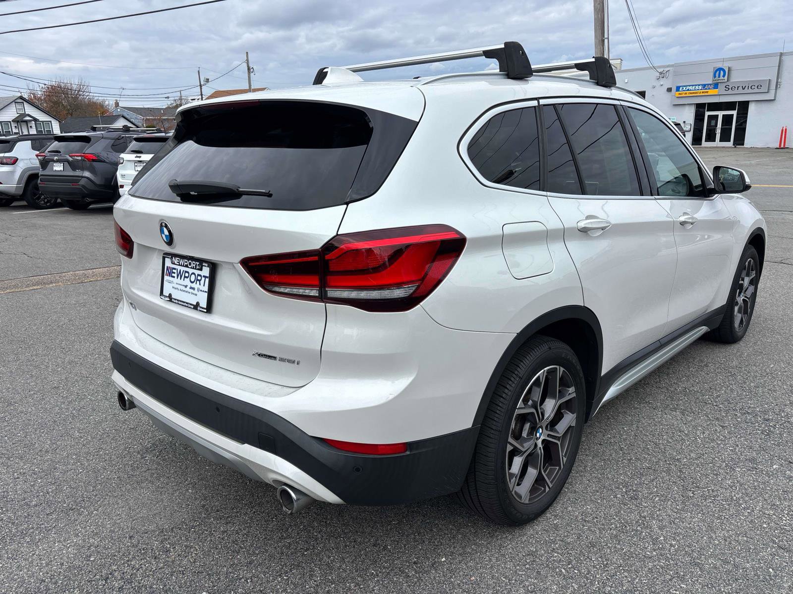 Used 2020 BMW X1 xDrive28i w/ Premium Package image 3
