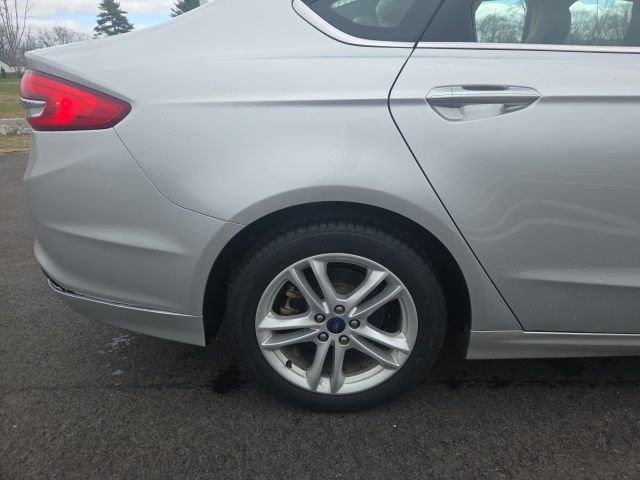Used 2018 Ford Fusion S FWD image 8