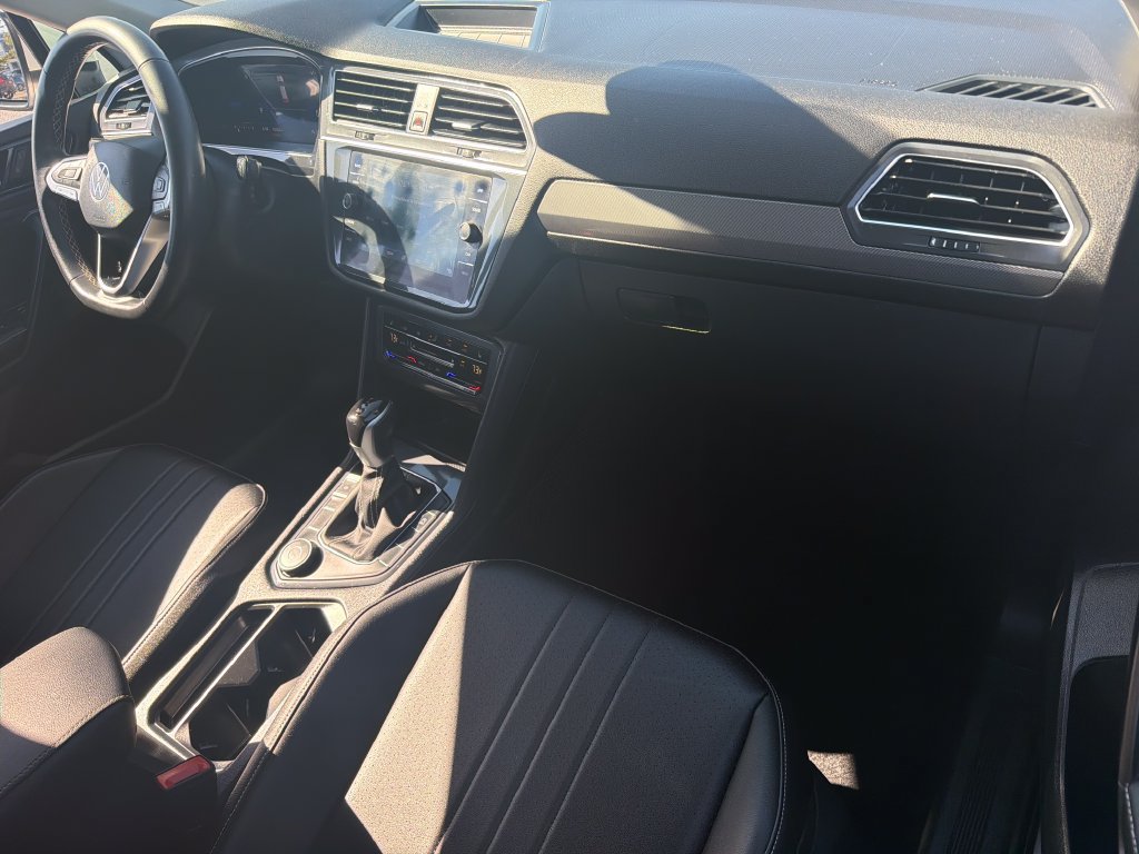 Certified 2023 Volkswagen Tiguan SE AWD/4WD image 26