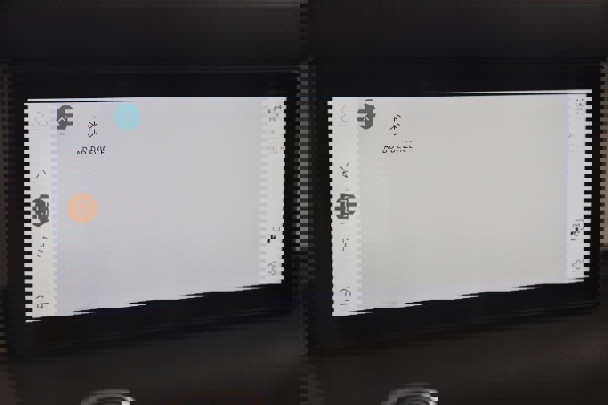 Used 2023 Land Rover Defender 110 S image 40