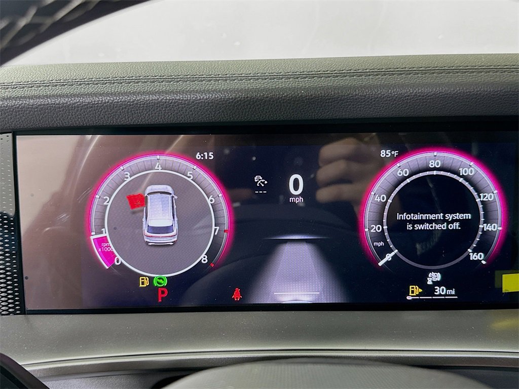 New 2025 Volkswagen Tiguan SE image 12