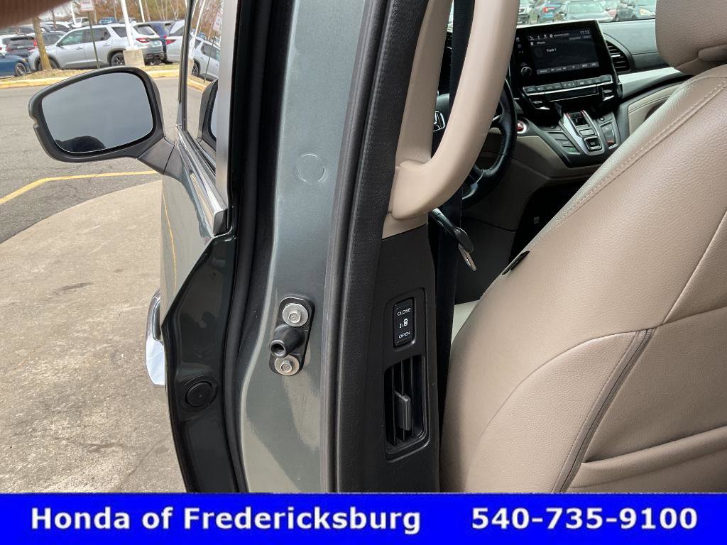 Used 2018 Honda Odyssey EX-L image 17