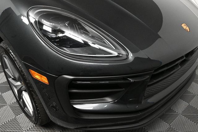 New 2026 Porsche Macan image 39