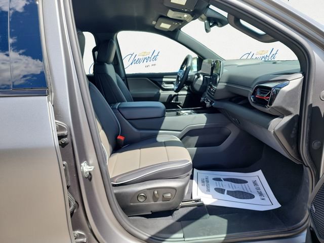 New 2026 Chevrolet Silverado EV Trail Boss w/ Plus Package AWD/4WD image 13