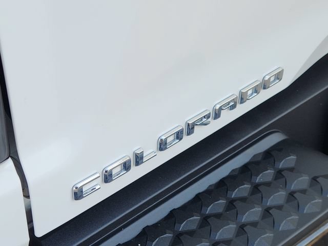 Used 2025 Chevrolet Colorado W/T w/ WT Convenience Package II RWD image 9