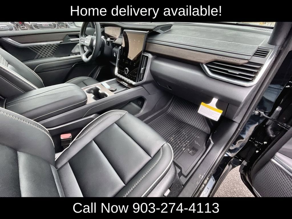 New 2025 GMC Acadia Denali w/ Super Cruise Package image 31