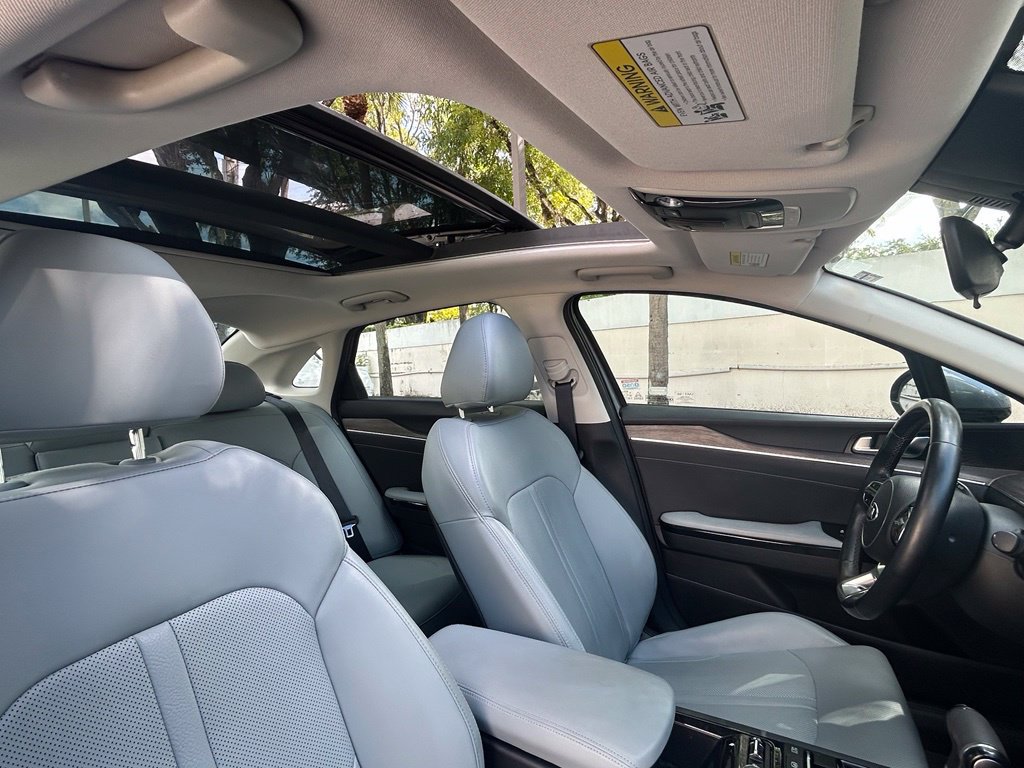 Used 2021 Kia K5 EX w/ EX Premium Package FWD image 32