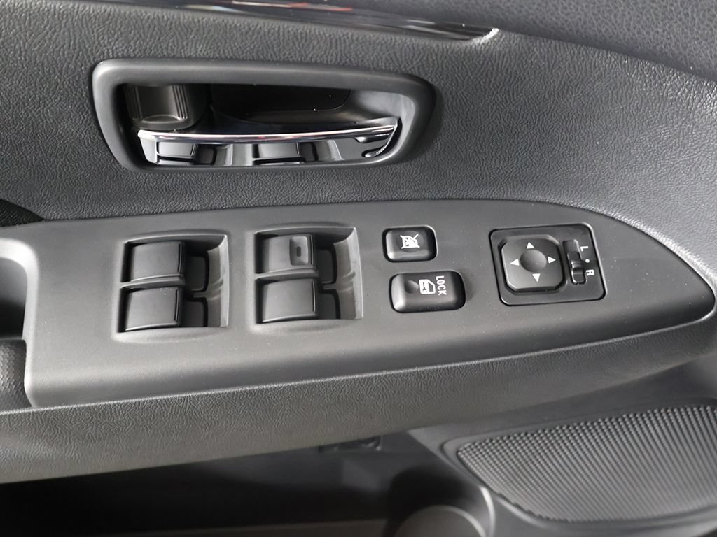 New 2026 Mitsubishi Outlander Sport LE AWD/4WD image 30