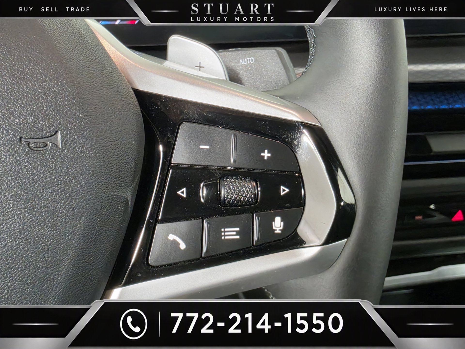 Used 2025 BMW 330i xDrive Sedan AWD/4WD image 11