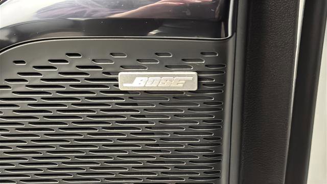 Used 2024 GMC Acadia AT4 image 41