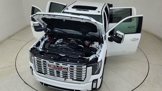 Used 2025 GMC Sierra 3500 Denali w/ Denali Reserve Package image 88