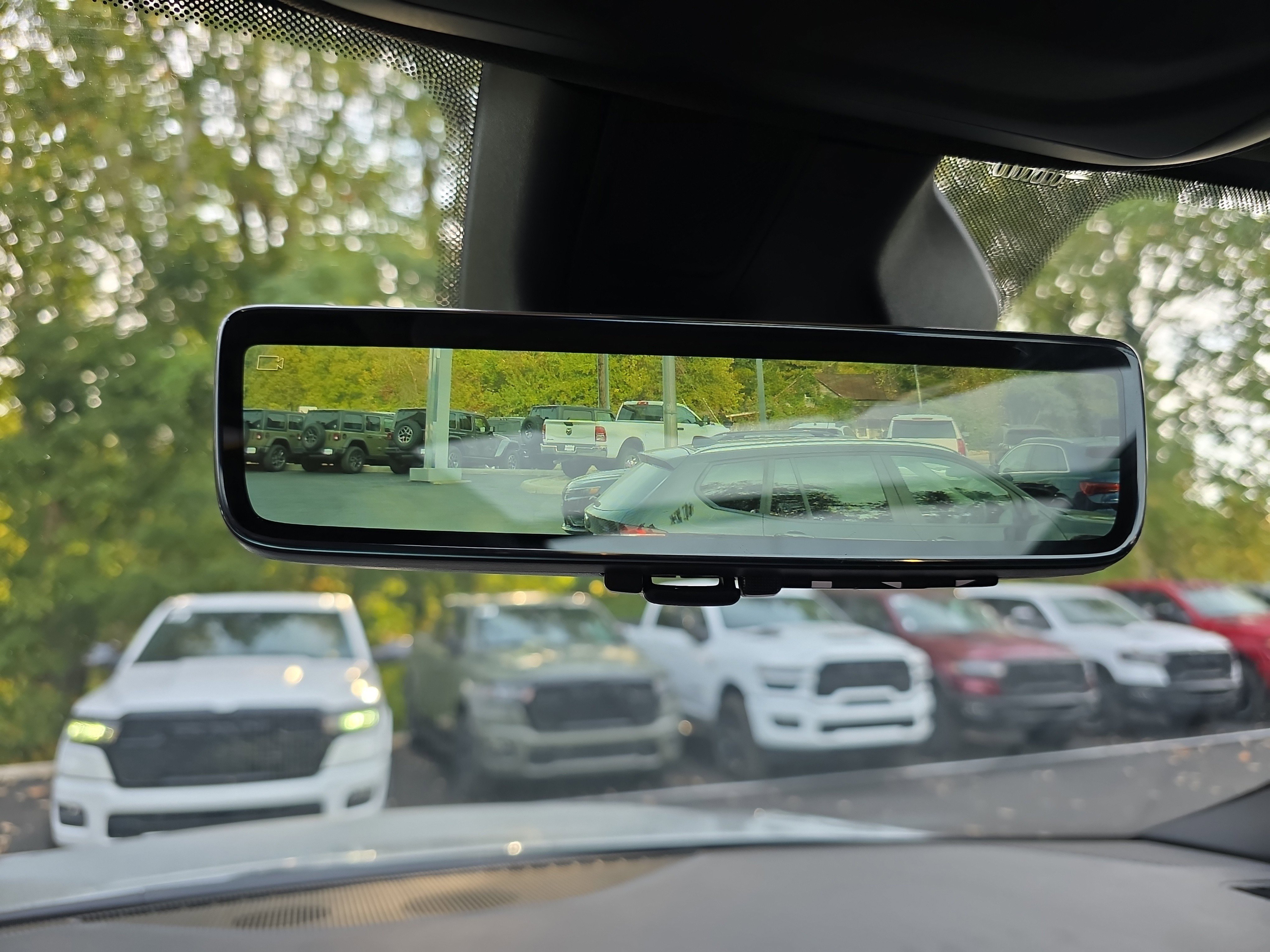 New 2025 Jeep Grand Cherokee Limited w/ Luxury Tech Group II image 5