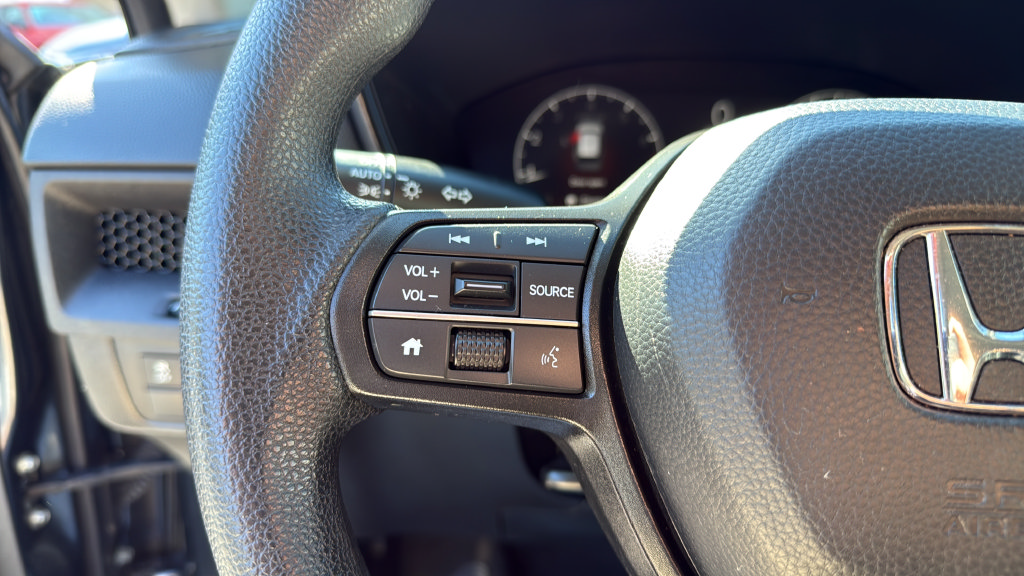 Used 2024 Honda CR-V EX image 19