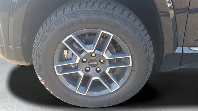 New 2026 GMC Terrain AT4 w/ LPO, Floor Liner Package image 19