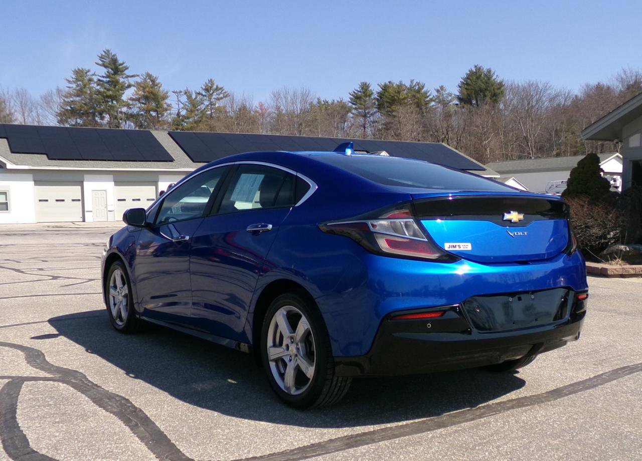 Used 2018 Chevrolet Volt LT w/ LT Driver Confidence Package image 6