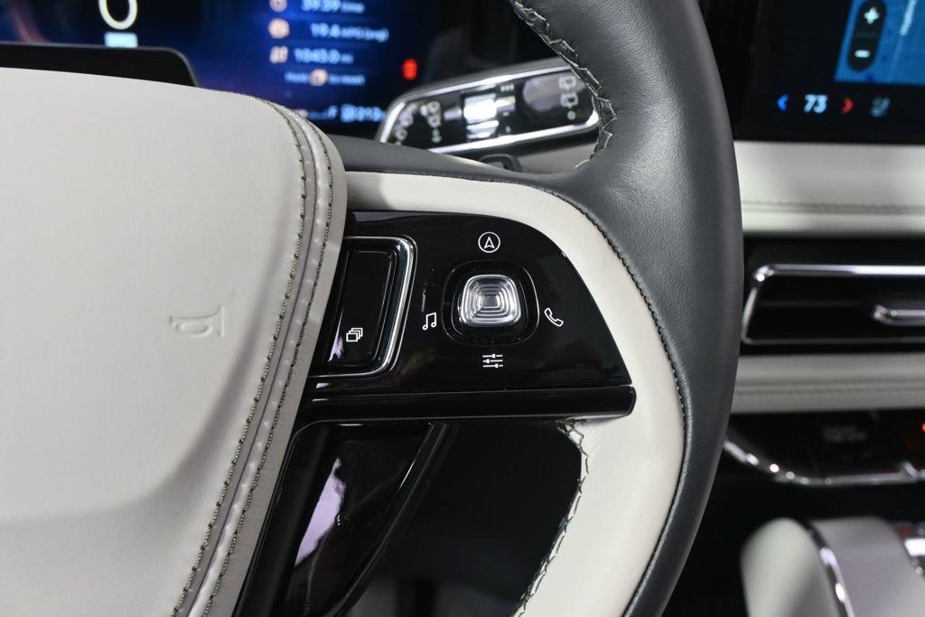 New 2026 Lincoln Aviator Reserve AWD/4WD image 35