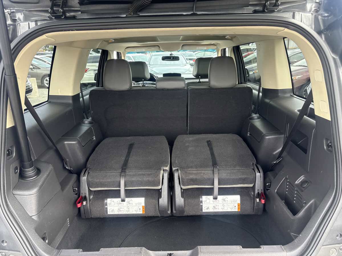 Used 2016 Ford Flex SEL w/ Equipment Group 202A image 12