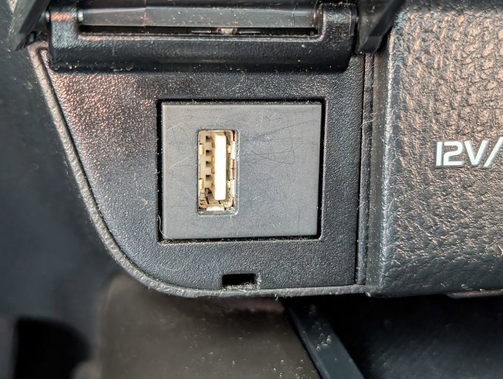 Used 2021 Toyota Camry SE image 24