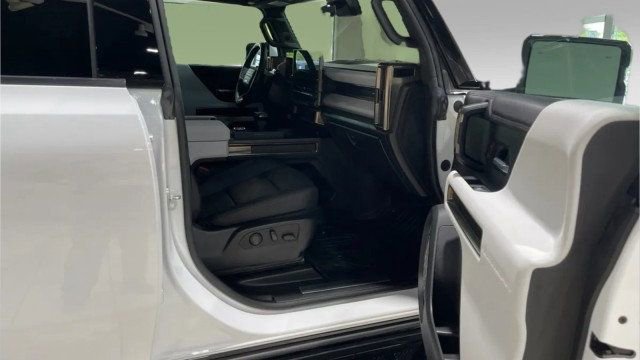 Used 2023 GMC Hummer EV Edition 1 AWD/4WD image 6