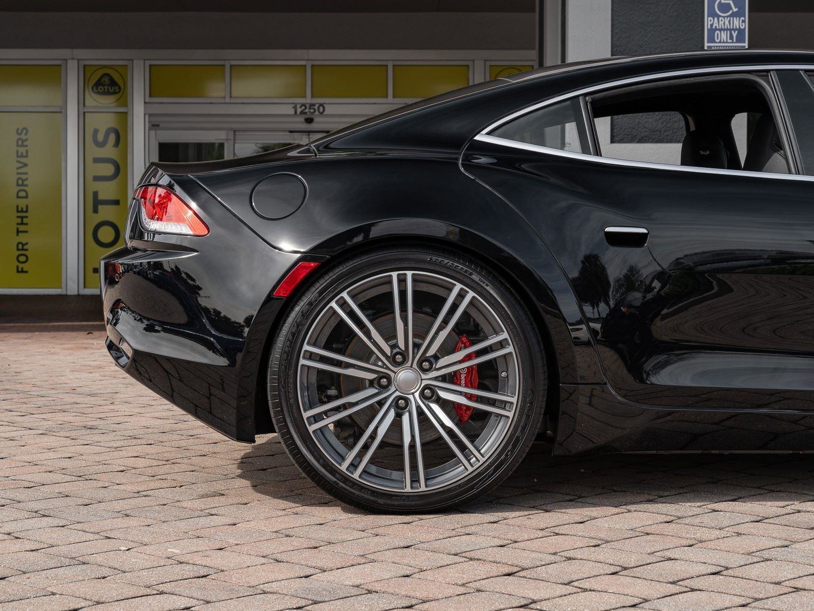 Used 2018 Karma Revero Luxury RWD image 29