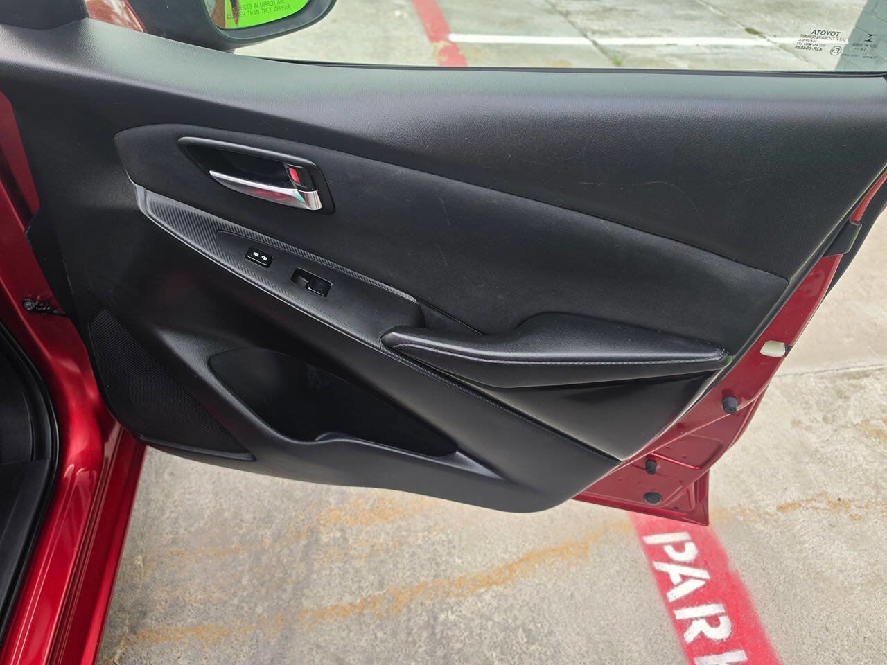 Used 2017 Toyota Yaris iA FWD image 29