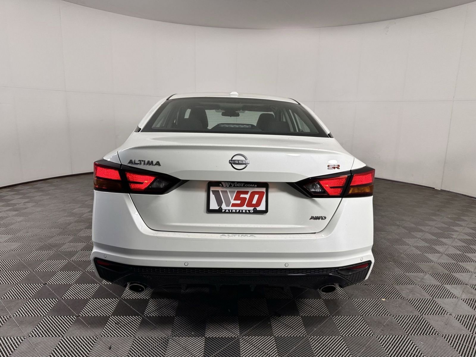 New 2025 Nissan Altima 2.5 SR w/ SR Premium Package image 15