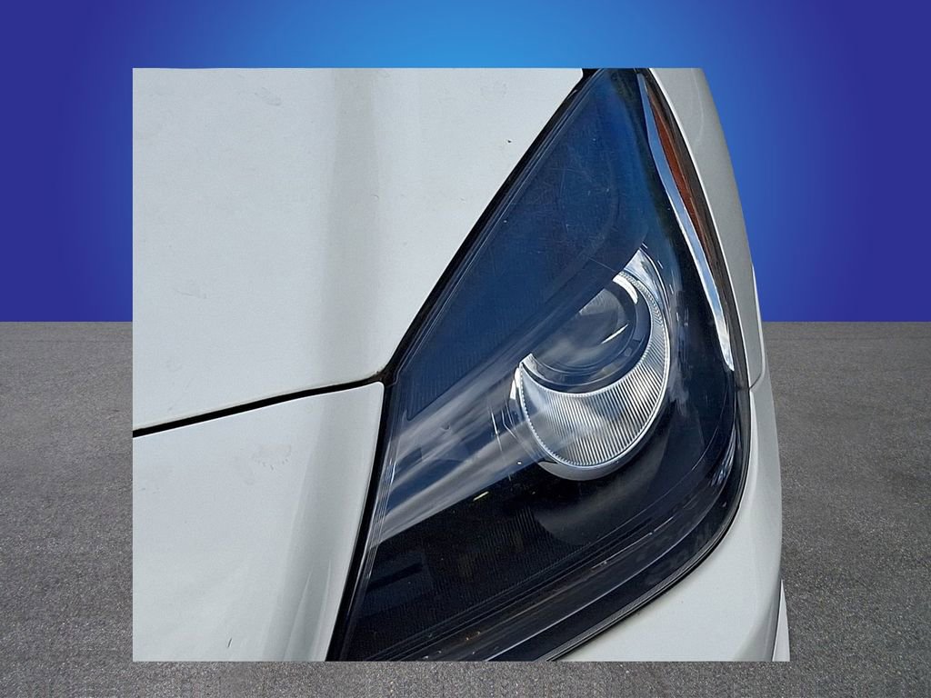 Used 2013 Mercedes-Benz SLK 350 image 6