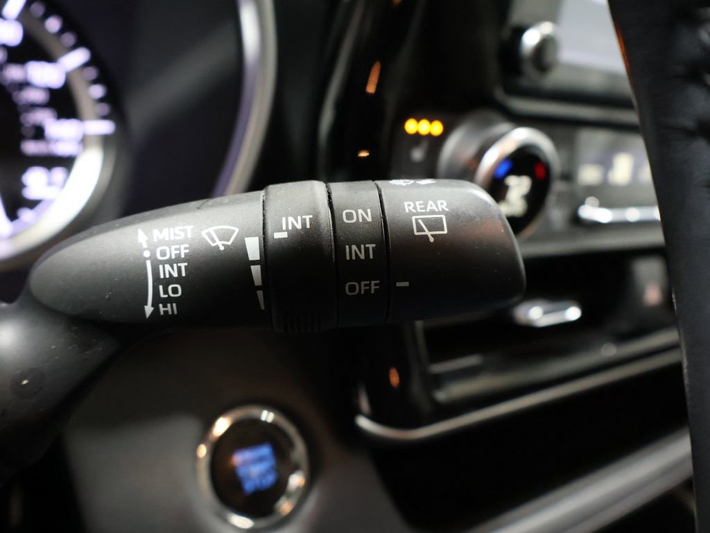 Certified 2022 Toyota Highlander XLE image 35