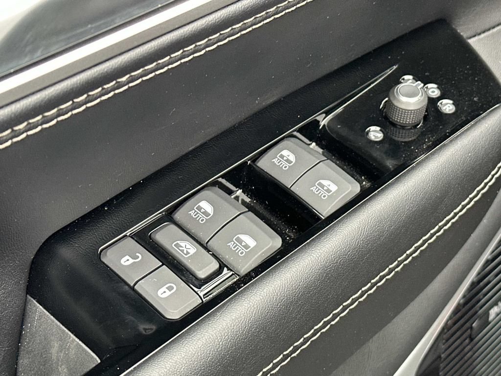 New 2026 Jeep Grand Wagoneer Limited AWD/4WD image 14