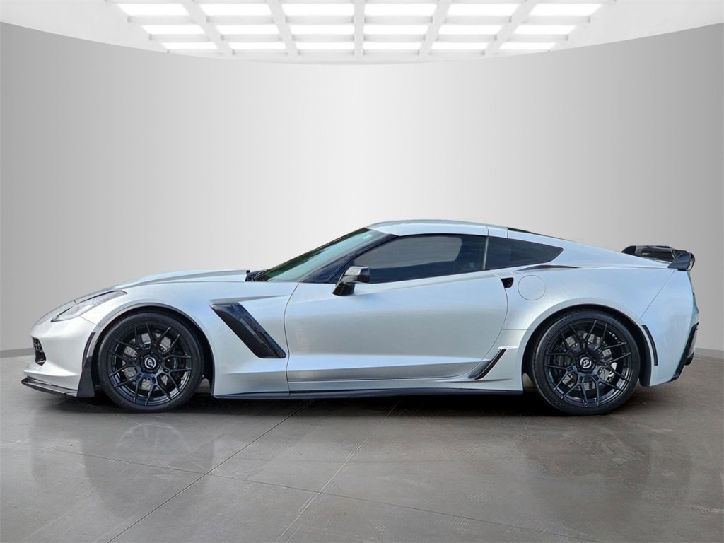 Used 2018 Chevrolet Corvette Grand Sport image 3