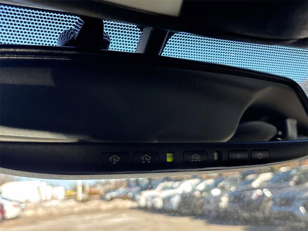 Used 2013 Nissan 370Z Touring w/ Sport Pkg image 25