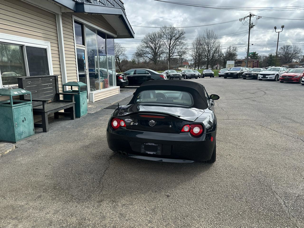 Used 2005 BMW Z4 3.0i image 4