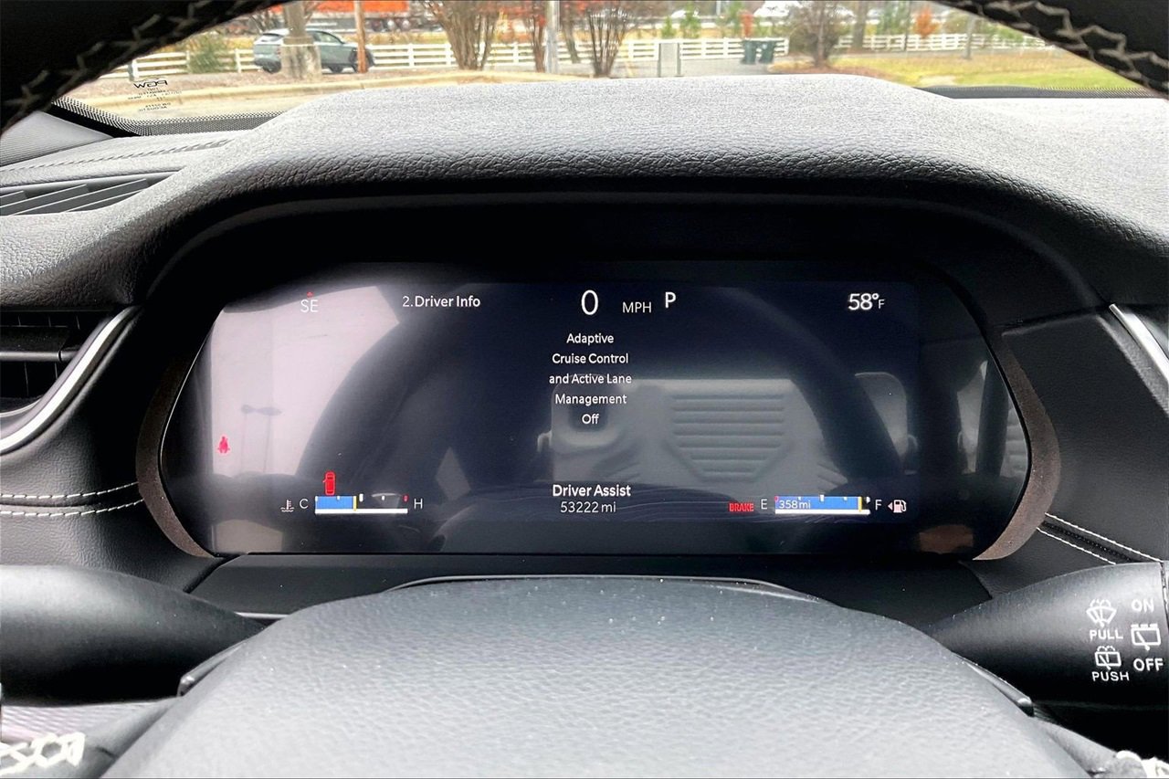 Certified 2024 Jeep Grand Cherokee L Laredo image 9