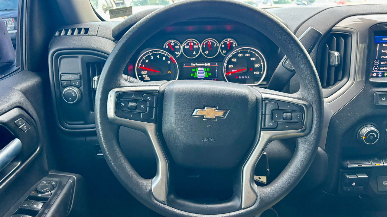 Used 2021 Chevrolet Silverado 1500 Custom w/ Safety Confidence Package image 21