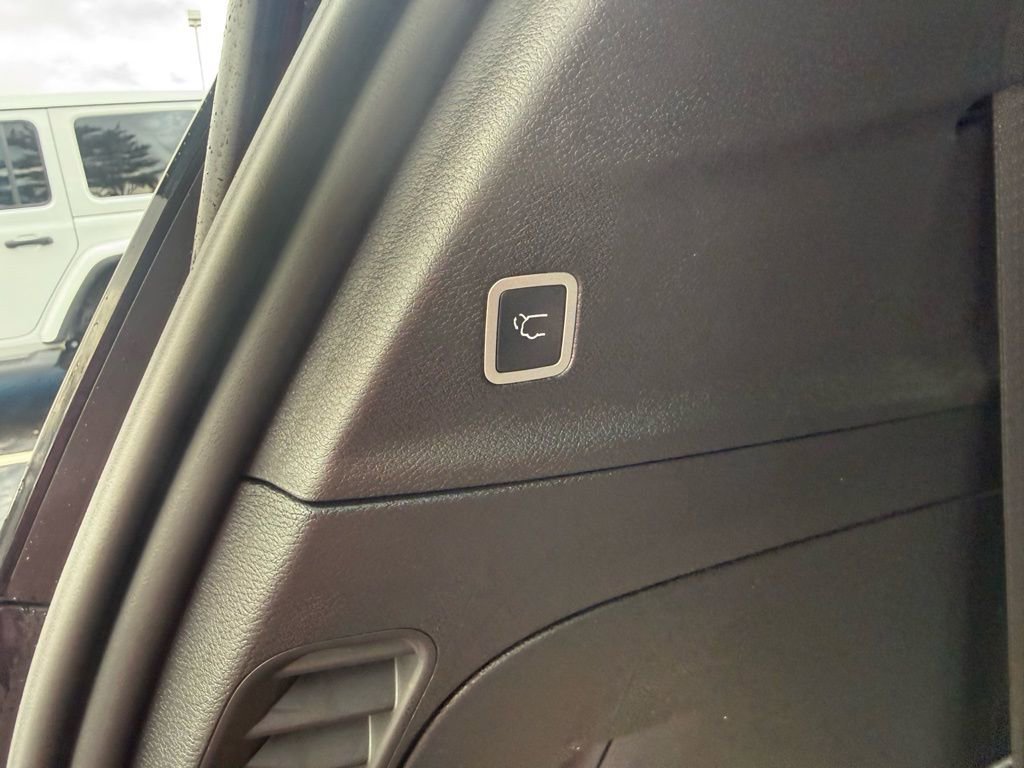 New 2026 Chrysler Pacifica Limited w/ S Appearance Package image 43