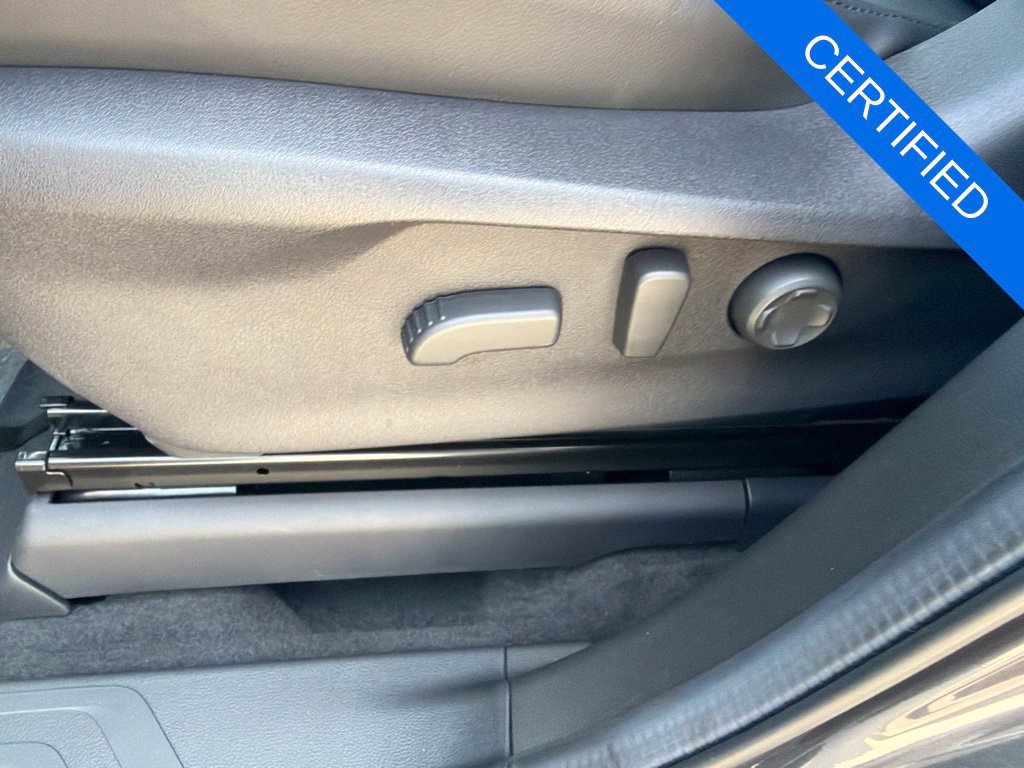 Certified 2026 Subaru Ascent Bronze Edition AWD/4WD image 12