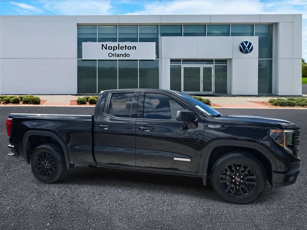 Used 2022 GMC Sierra 1500 Elevation image 3