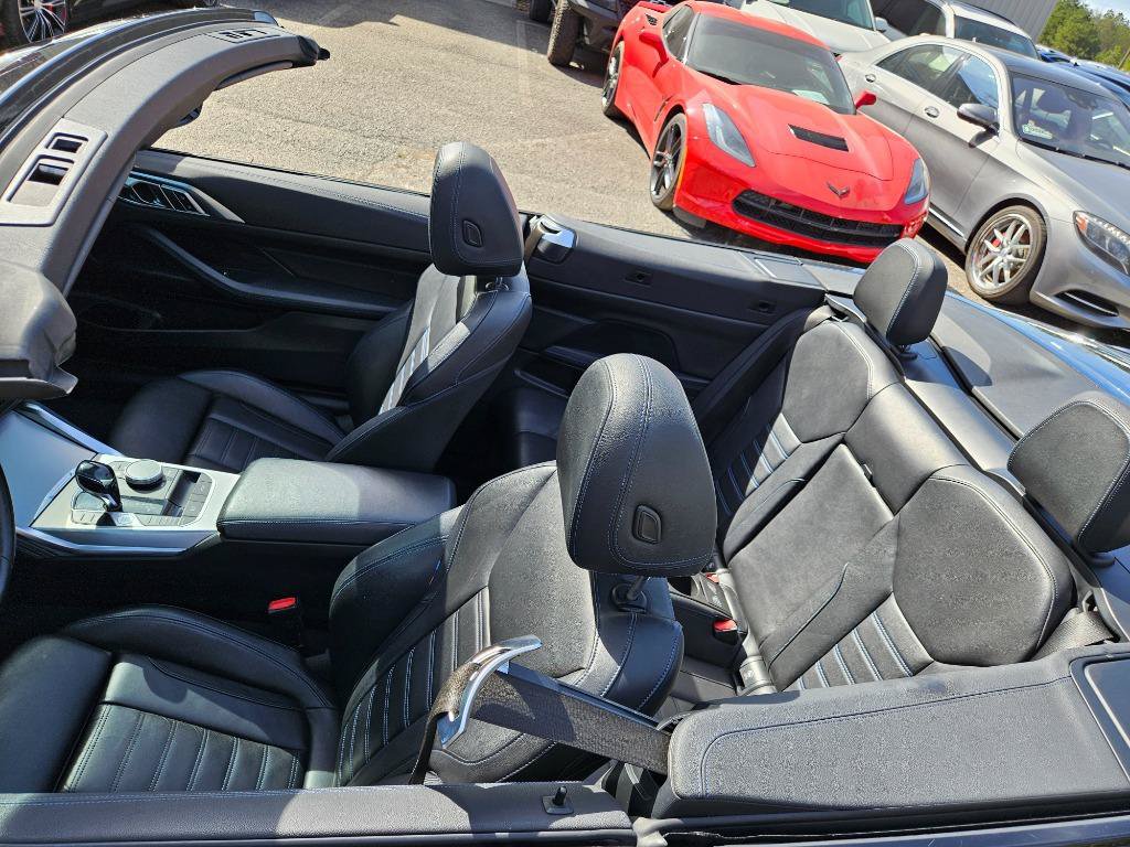 Used 2021 BMW M440i Convertible RWD image 13